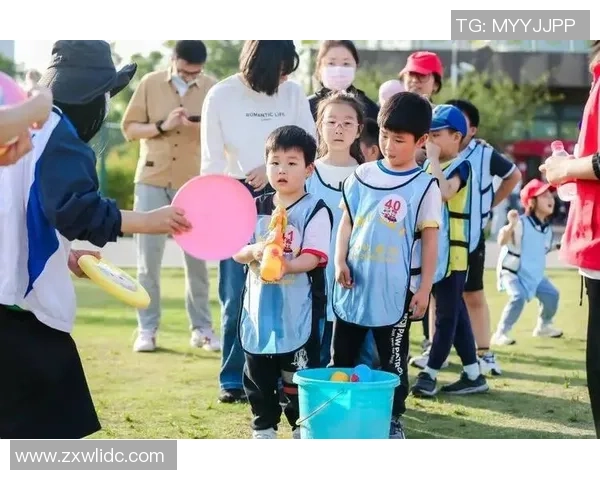 飞盘盛宴:深入了解杭州飞盘队的训练与比赛节奏 飞盘盛宴:深入了解杭州飞盘队的训练与比赛节奏